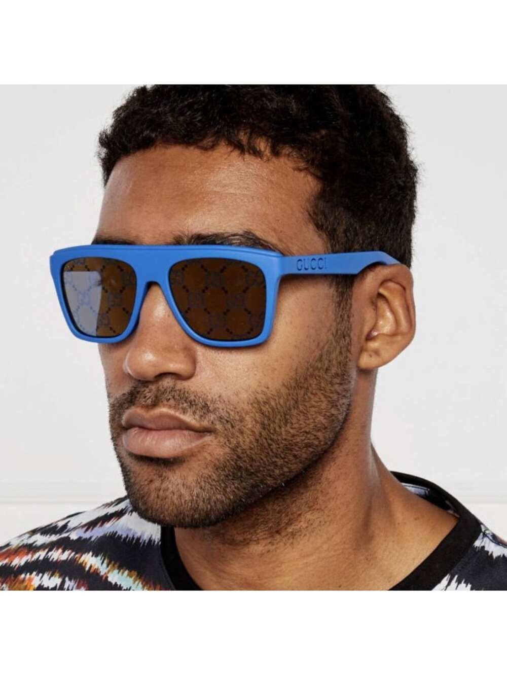 Gucci Unisex Bright Blue Frame Sunglasses with Amber Mirrored Lenses AUTHENTIC - Picture 13 of 13